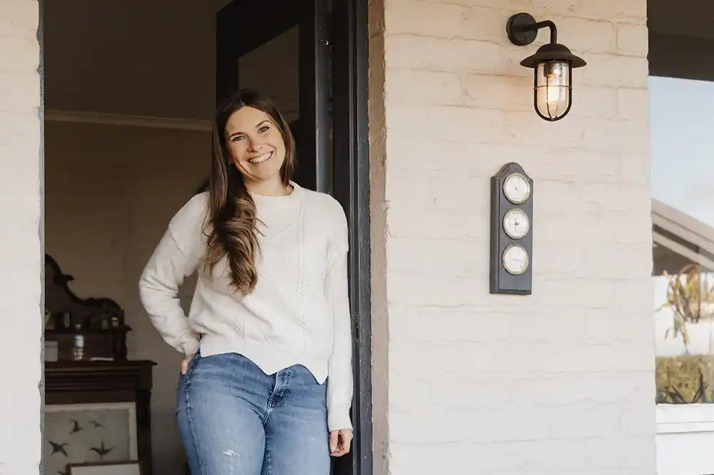 Australian landscape artist, Jay Young at her Country Style Home north east of Melbourne in the Kinglake ranges
